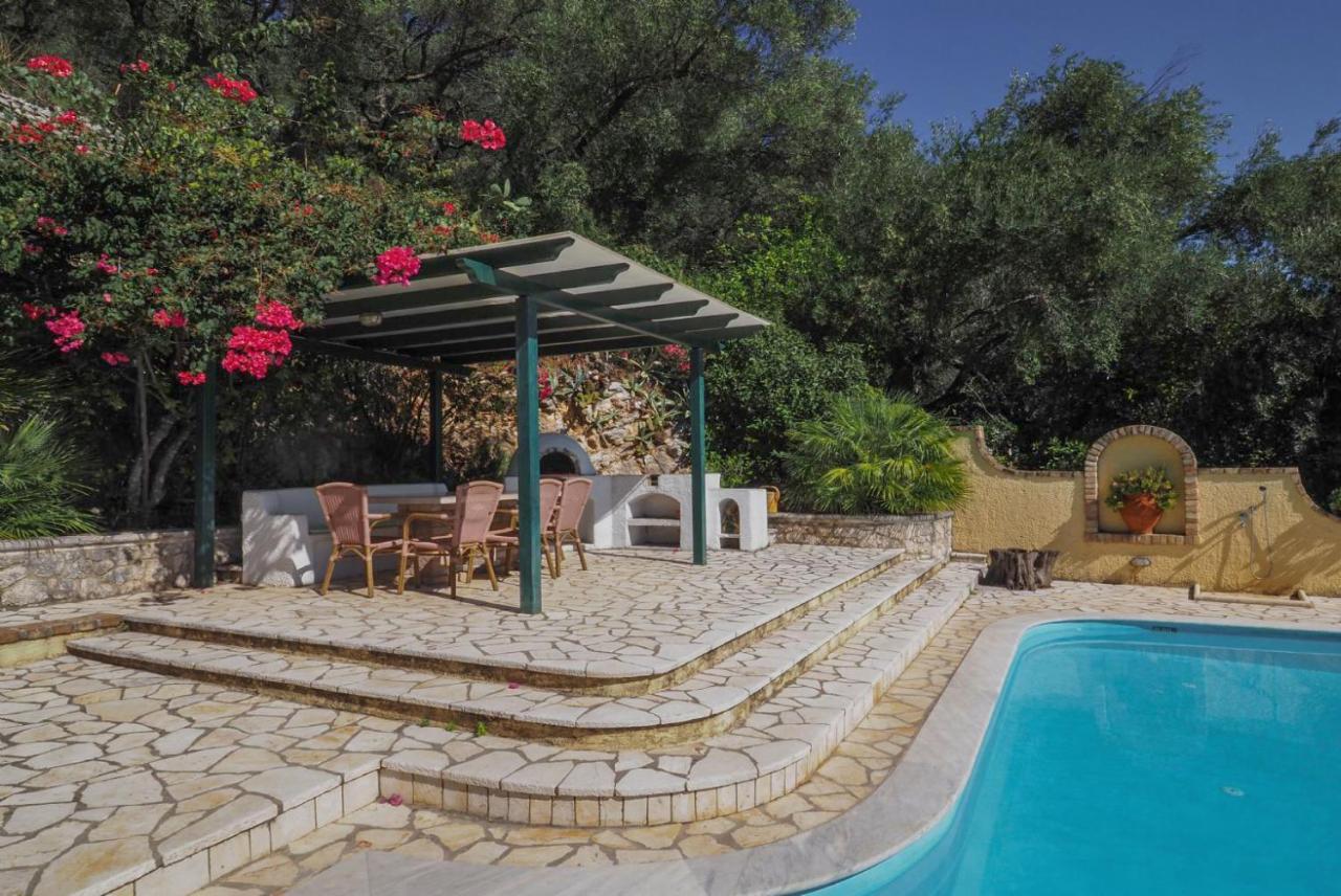 Ioannas House Villa Nisaki  Exterior photo